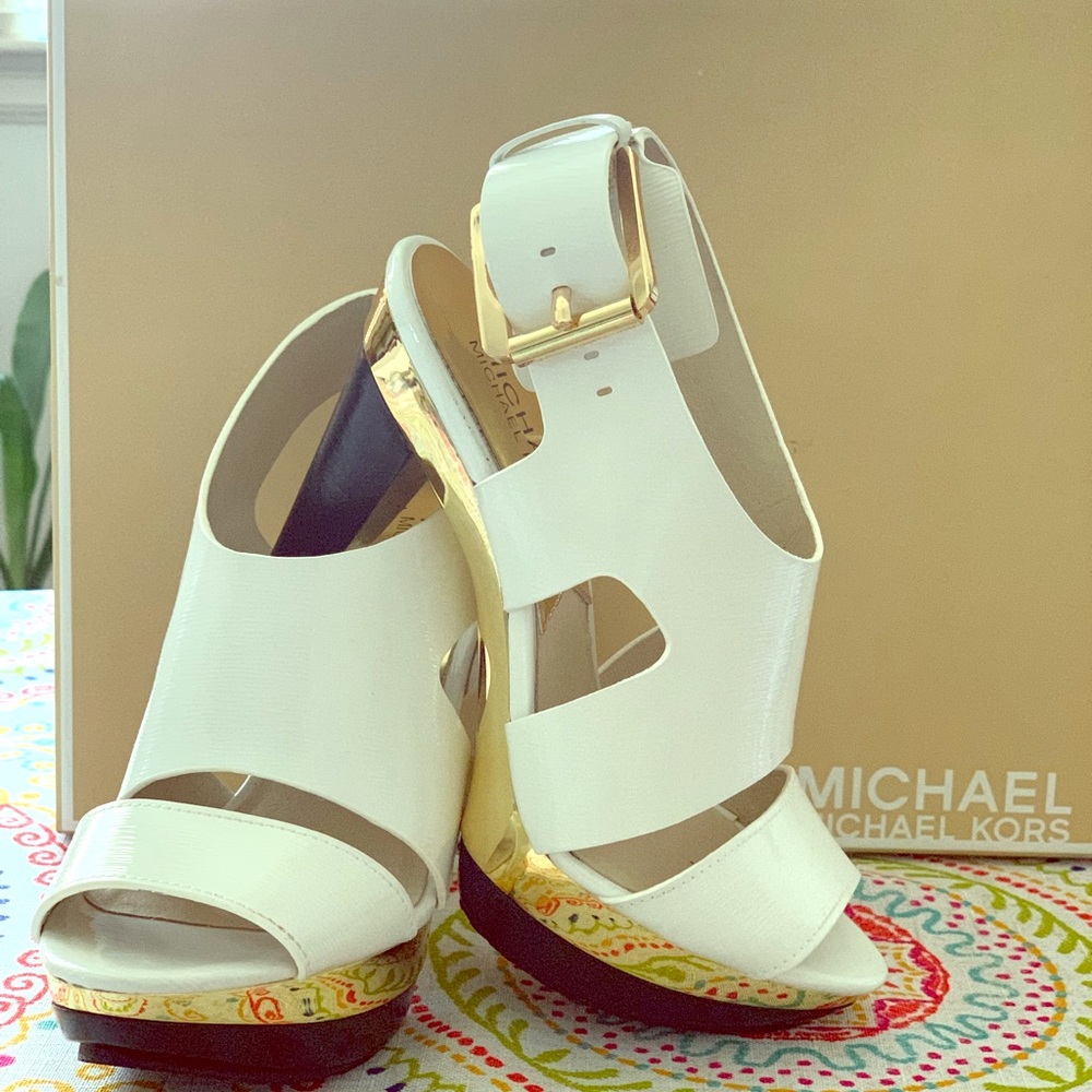 Michael Kors size 4 1/2